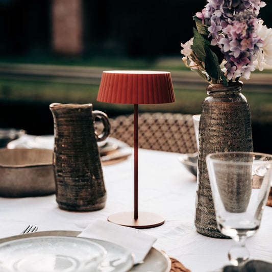 Solar Tafellamp JYP Rusty Red - USB Oplaadbaar - Warm Licht - 30 branduren - Zwaar