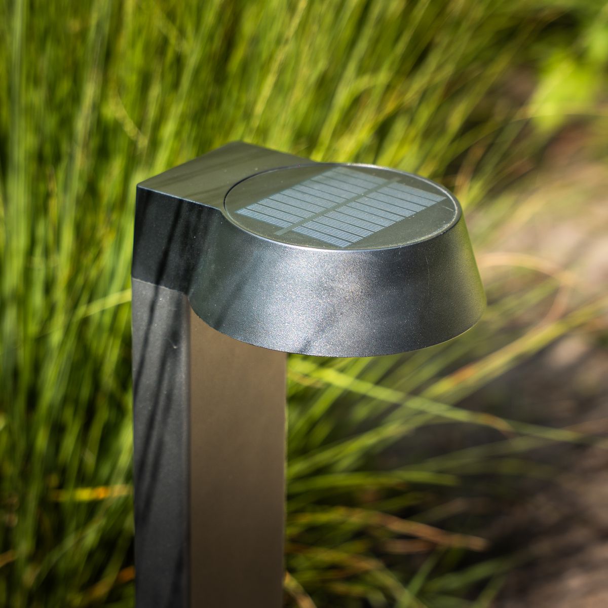 OLIVIA – Krachtige Solar Tuinlamp met Bewegingssensor