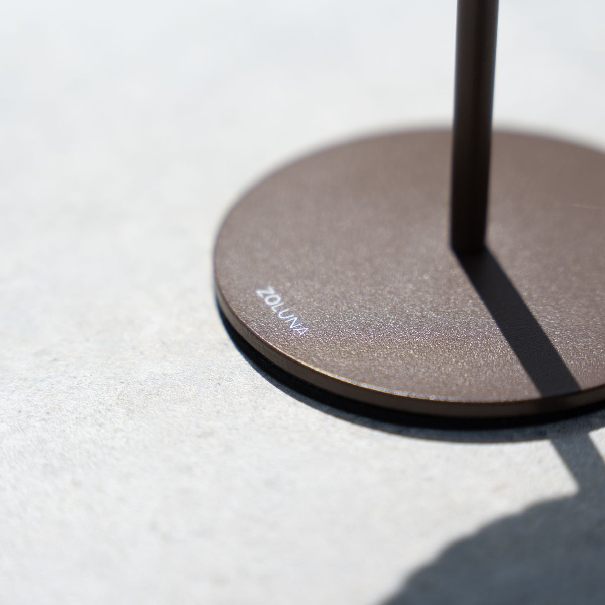 JYP Brown – Oplaadbare Solar Tafellamp met Dimfunctie
