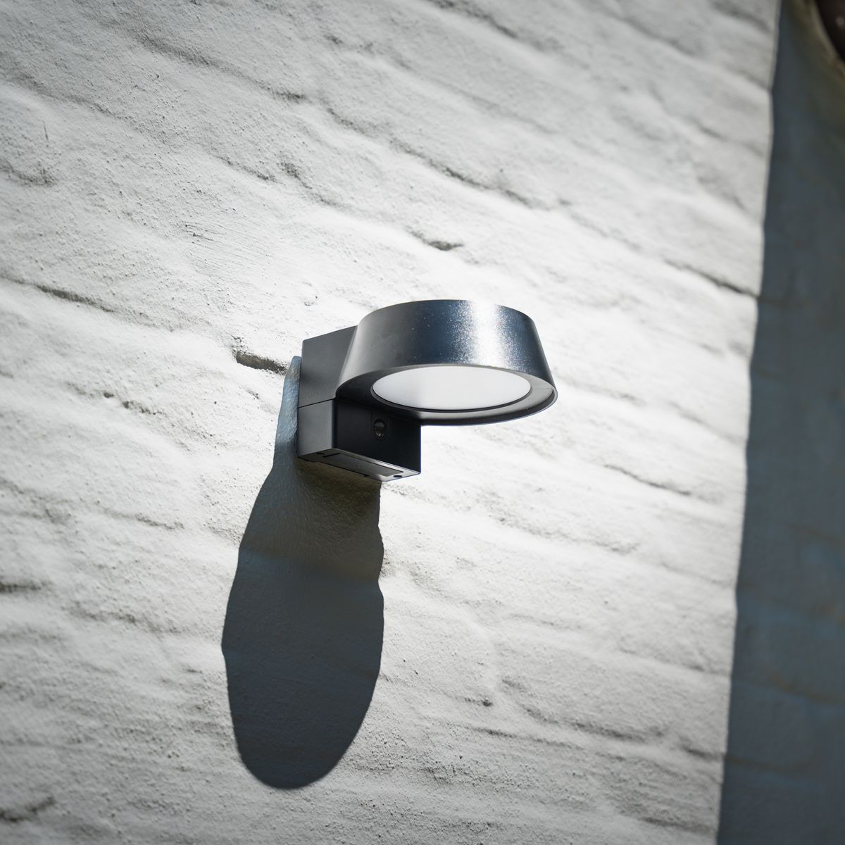 OLIVIA - Krachtige Oplaadbare Solar Wandlamp Met Bewegingssensor en 3 standen
