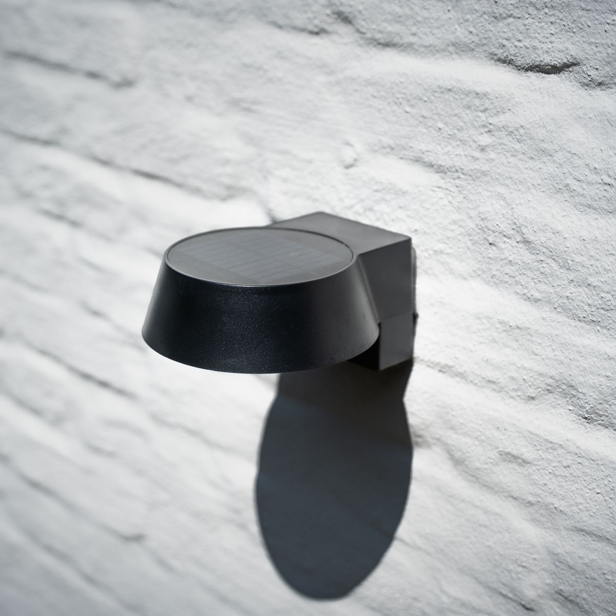 OLIVIA - Krachtige Oplaadbare Solar Wandlamp Met Bewegingssensor en 3 standen